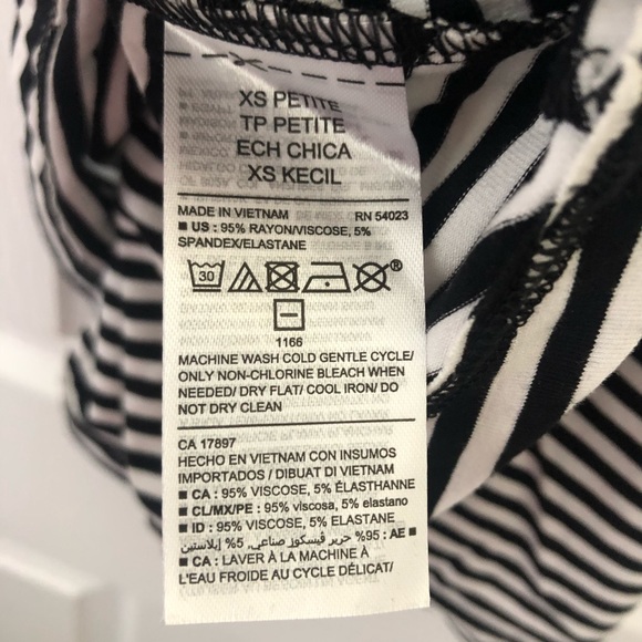 NWT Old Navy Petite Stripe Dress XS - Picture 4 of 4